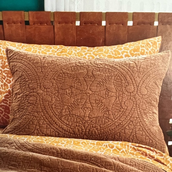 Opalhouse Bedding 2 Opalhouse Medallion Stitched Standard Pillow